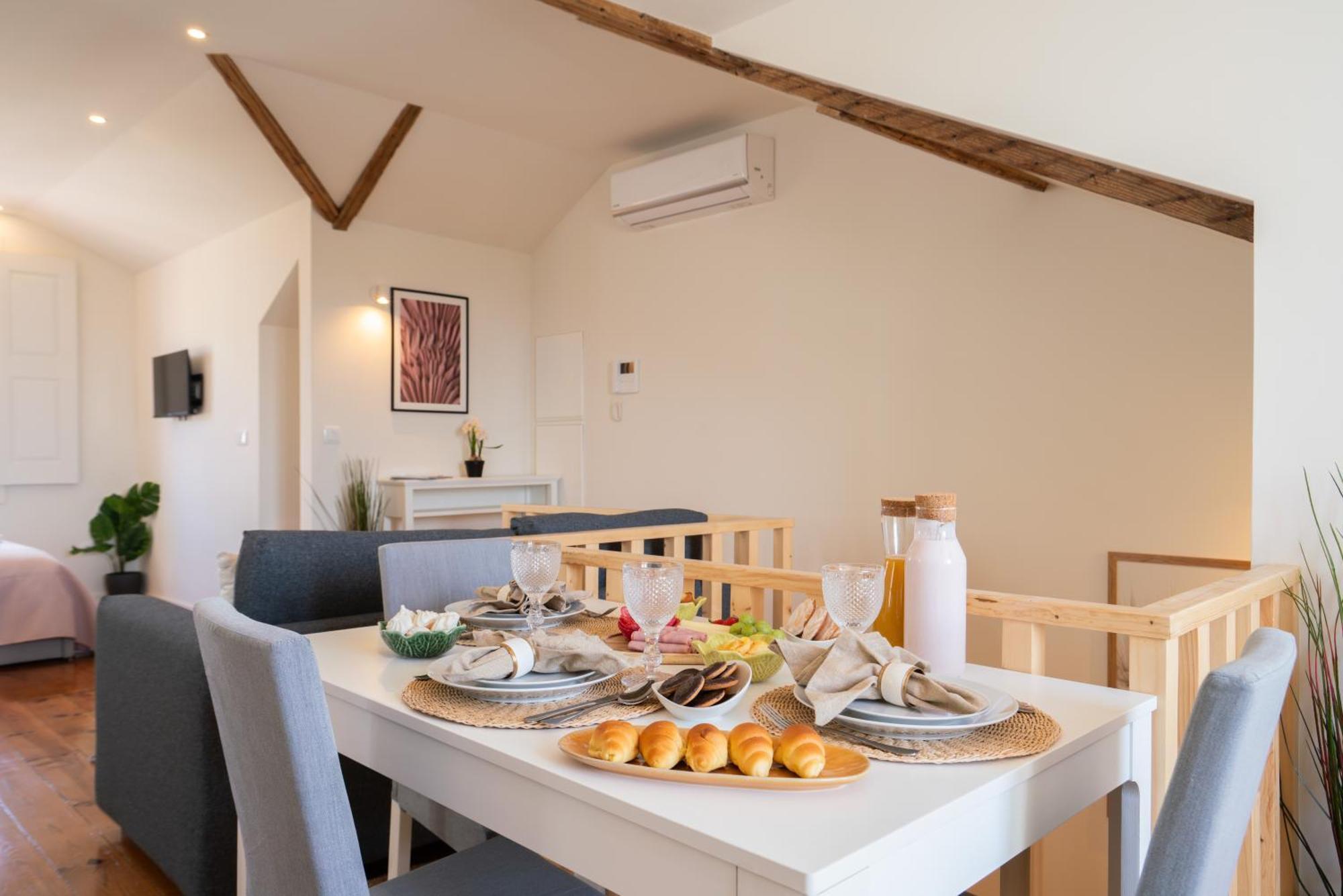 Host Wise - Modern Comfy Flat Apartament *