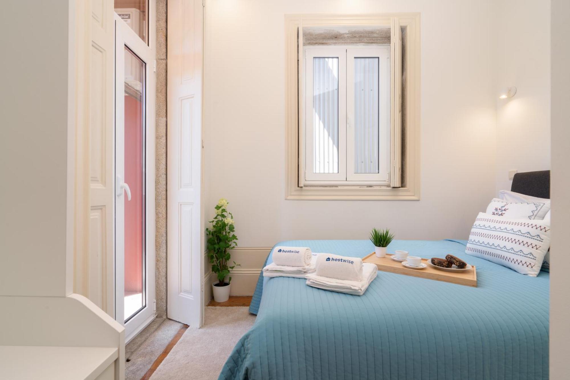 Apartament Host Wise - Modern Comfy Flat *